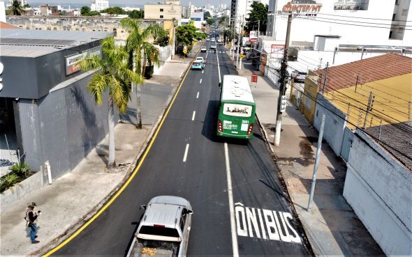 Prefeitura de Cuiab | Faixa exclusiva de nibus da General Valle comear a funcionar a partir de segunda-feira, 28; perodo educativo ter a durao de 15 dias