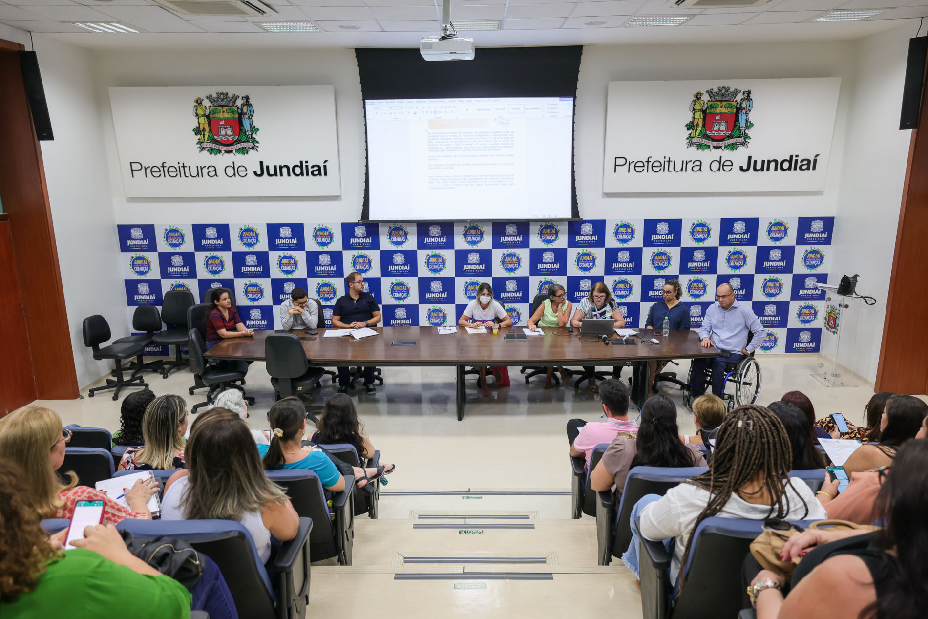 Candidatos ao Conselho Tutelar recebem orientações sobre o processo eleitoral