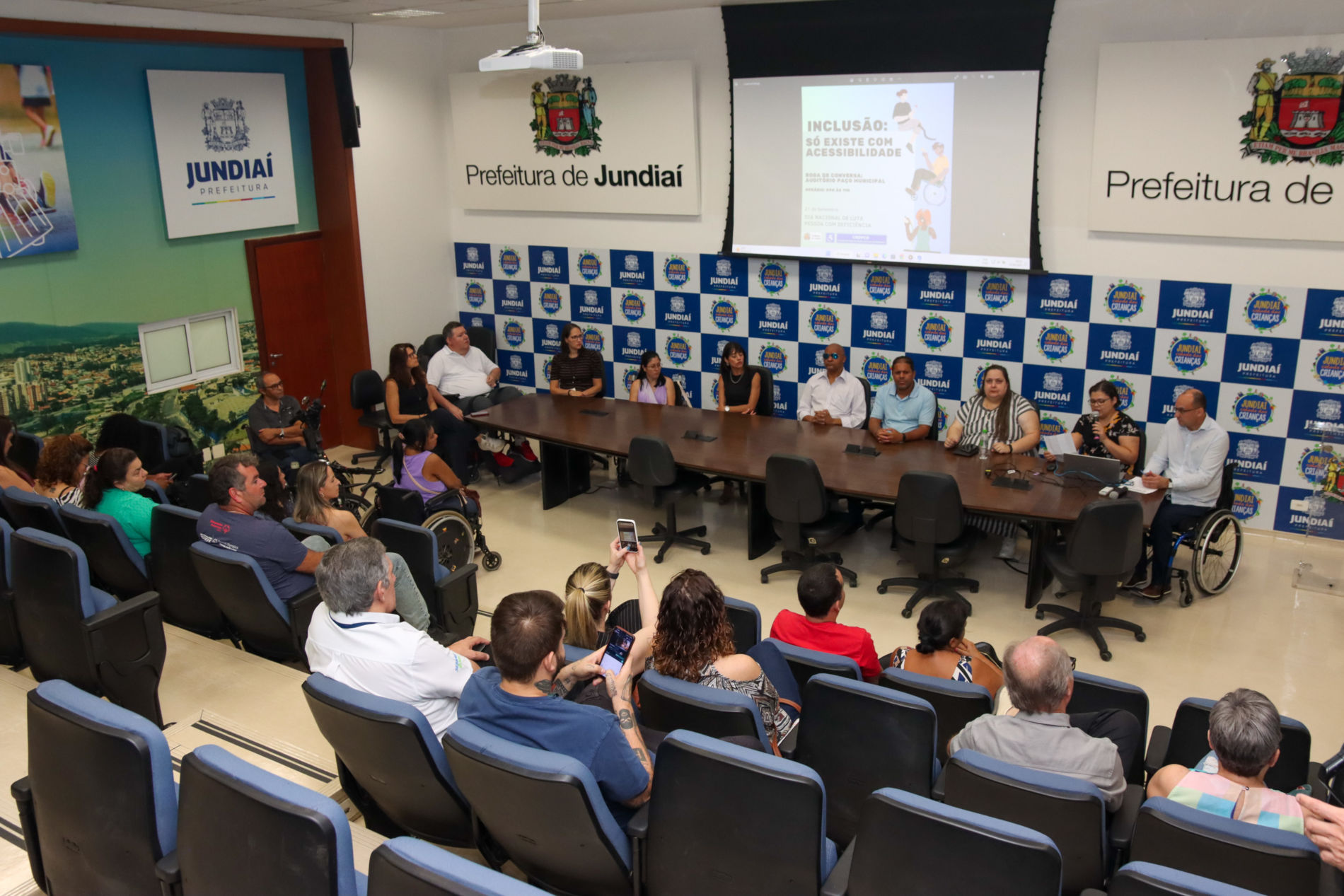 Debate sobre inclusão marca o Dia Nacional de Luta da Pessoa com Deficiência