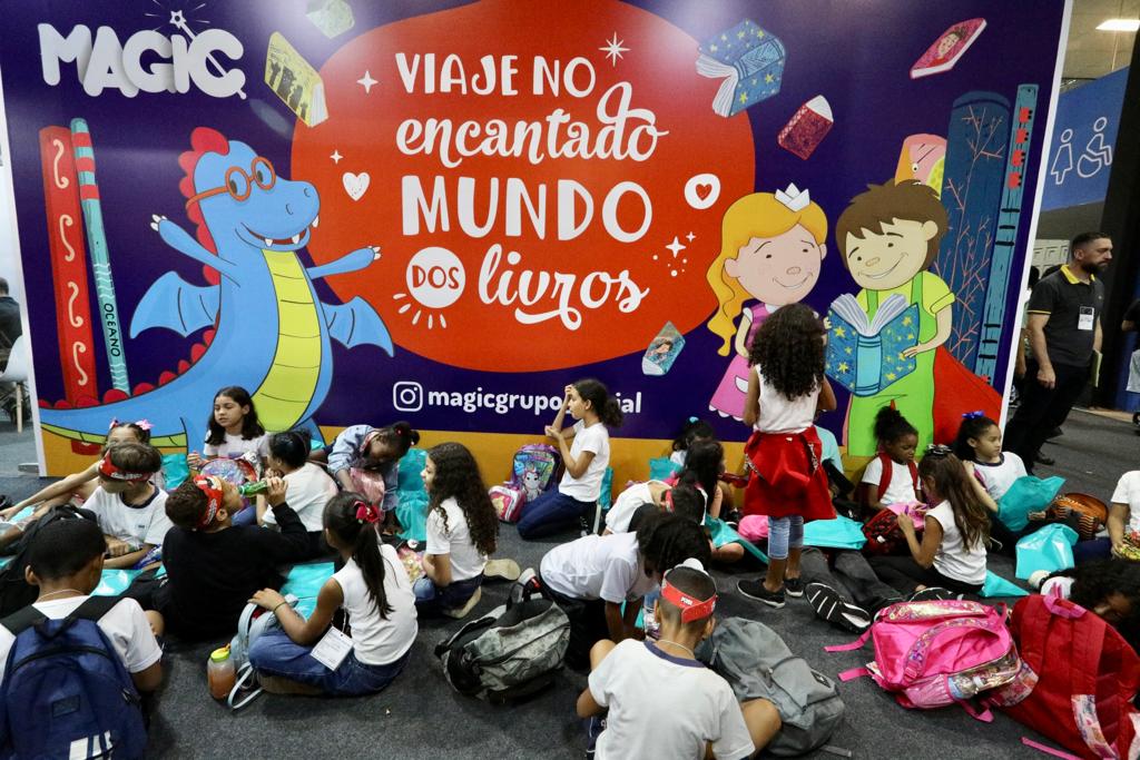 Prefeitura participa dos 40 anos da Bienal do Livro com programação variada e gratuita - Prefeitura da Cidade do Rio de Janeiro